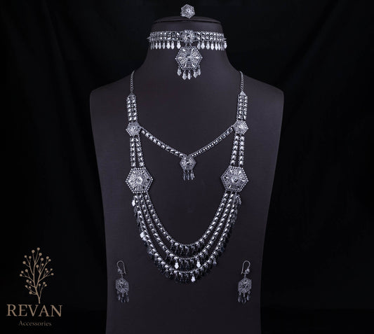 طقم فضة 925 بتصميم فاخر ✨