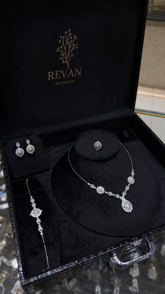 ✨طقم فضة 925 تصميم دمعة