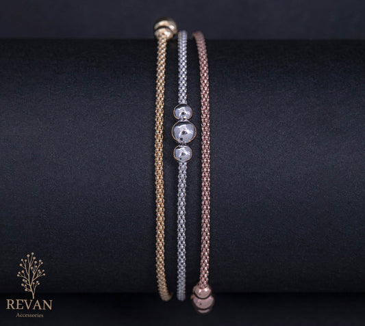 اسوارة فضة أنيقة